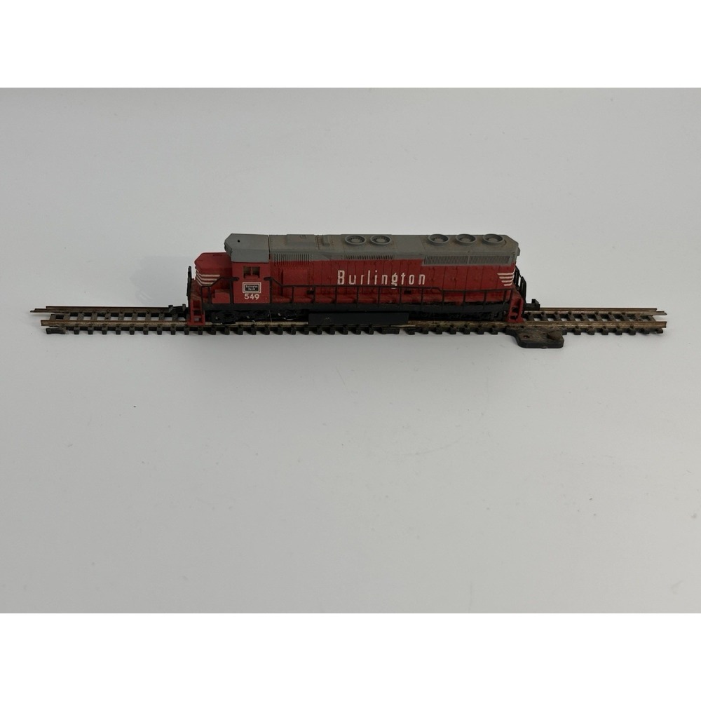 Vintage N-Scale Life-Like Diesel Locomotive SD-45 Burlington